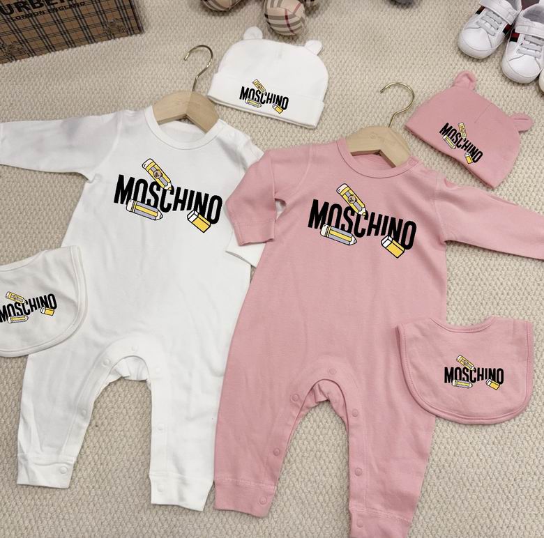 Moschino sz59 66 73 80 85 90 252